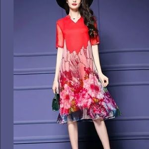 Vicky&Lucas Red Floral Sheer-Sleeve Shift Dress L